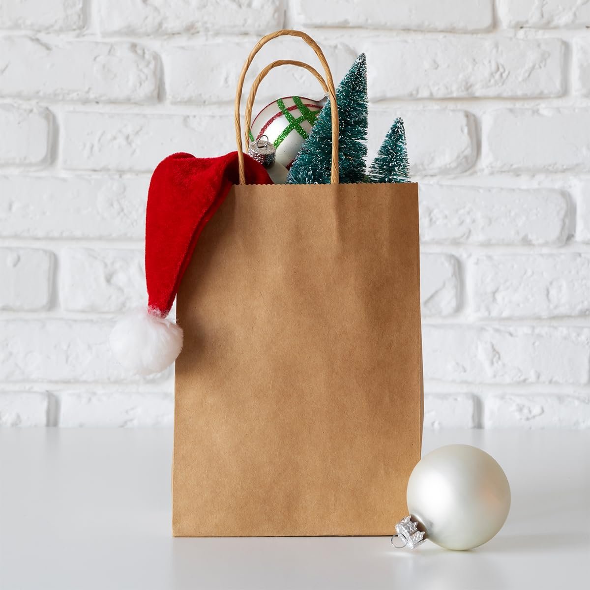 local-image-s103-2013f778ba8-301afff2-e860-429c-b2b6-7d0539105ef2 100 Pcs Kraft Paper Bags with Handles 15x8x21cm - Image 8