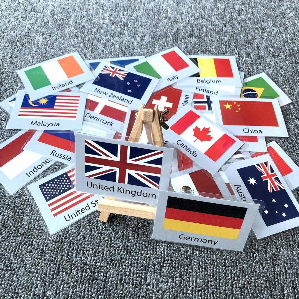 product-open-65b47cb120a7427b88de8dc468fd23b1-goods World Flags Flash Cards - Image 2