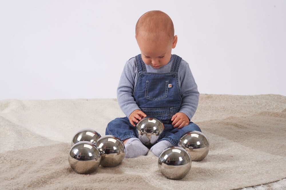 132443 Sensory Reflective Mystery Balls – Set of 6 - Image 1